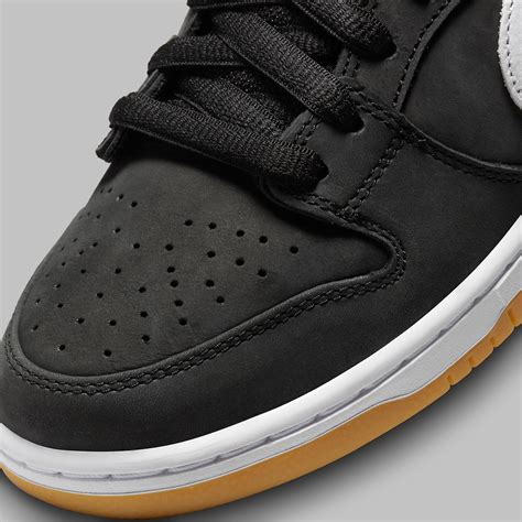 nike sb dunk black gum|gum bottom Nike dunks.